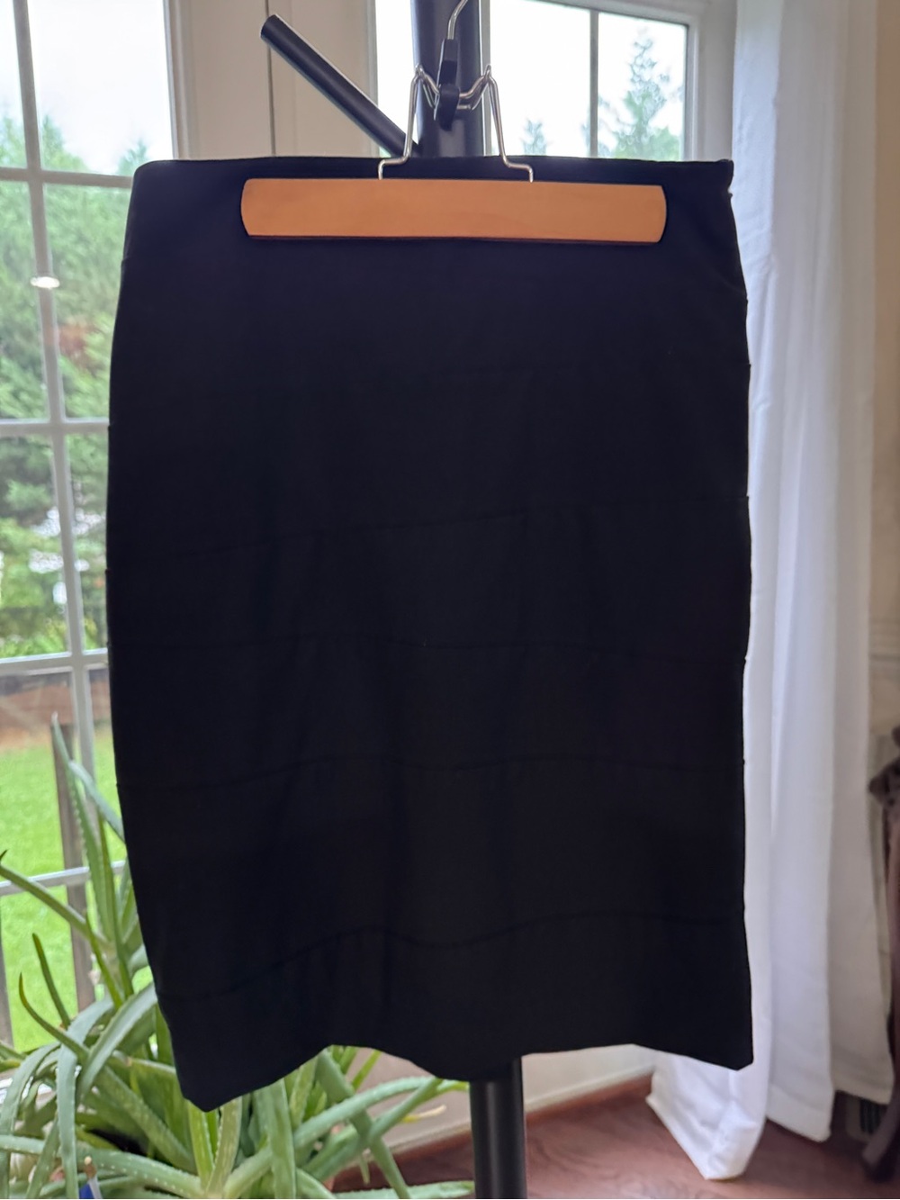 The Limited Black skirt for women Classic Black